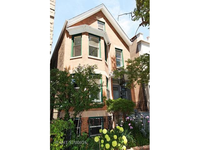 1624 W Nelson St., Chicago, IL 60657