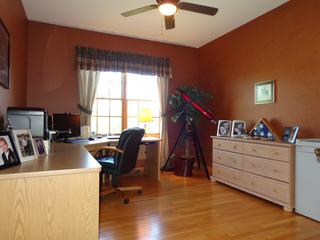 943 Red Hawk Dr., Antioch, IL 60002