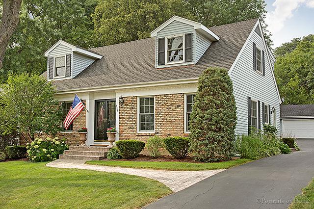 416 Dorset Pl., Glen Ellyn, IL 60137