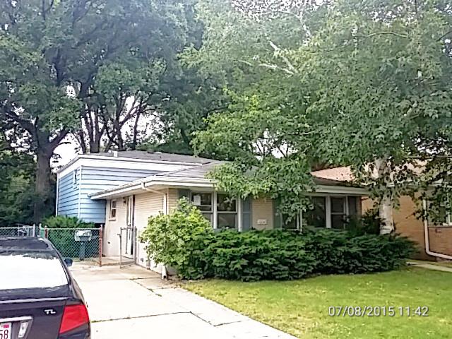 10045 Lavergne Ave., Skokie, IL 60077