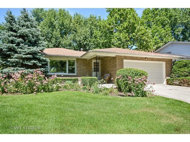 911 Garden Ave., Geneva, IL 60134