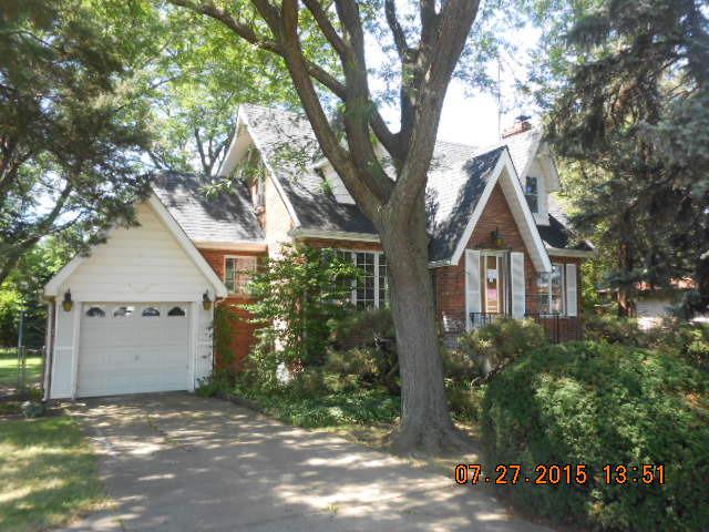 9420 N Greenwood Ave., Des Plaines, IL 60016