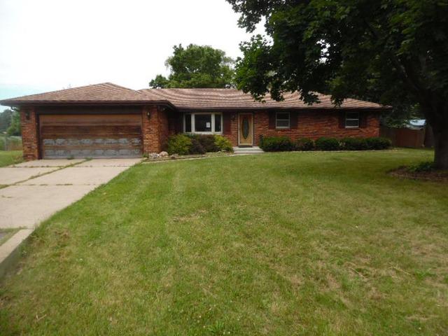 840 Candy Ln., Machesney Park, IL 61115