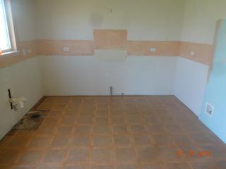 2412 Mark Ave., Zion, IL 60099
