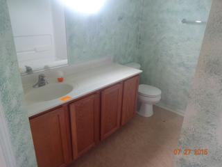 2412 Mark Ave., Zion, IL 60099