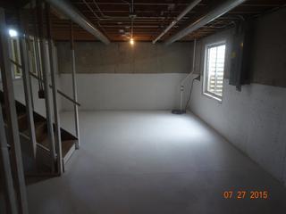 2412 Mark Ave., Zion, IL 60099