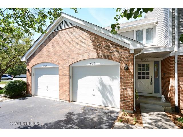 1529 N Kendal Ct., Arlington Heights, IL 60004