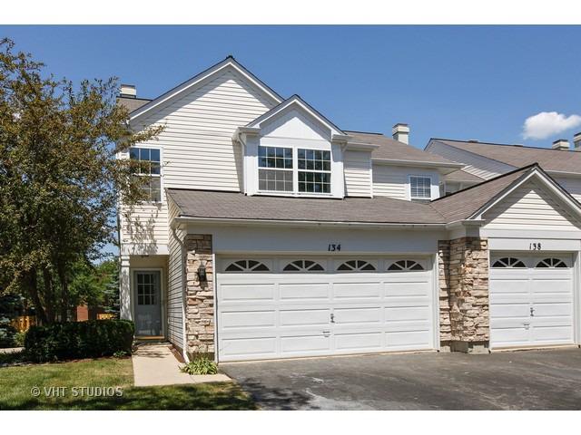 134 Oakton Dr., Lombard, IL 60148