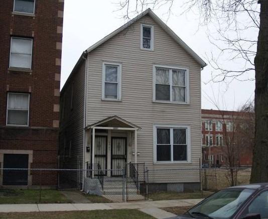 6907 S Cornell Ave., Chicago, IL 60649