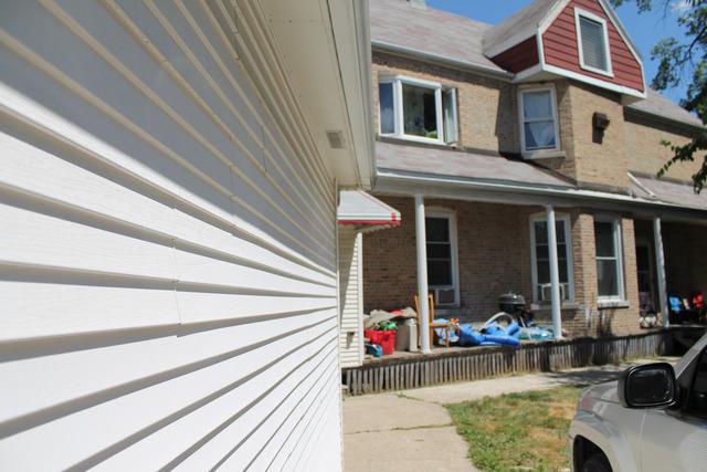 2904 W Henderson St., Chicago, IL 60618