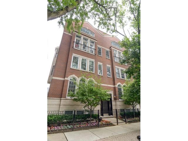 1545 N North Park Ave. #3N, Chicago, IL 60610