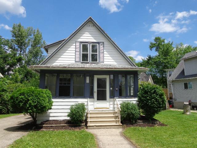 313 Pond St., Dekalb, IL 60115