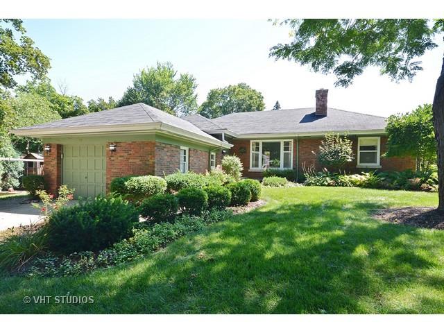 359 Forest Ave., Glen Ellyn, IL 60137