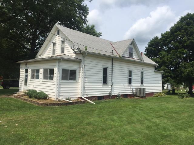 411 E Center St., Cambridge, IL 61238