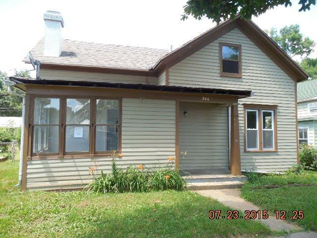 206 Adams St., Ridott, IL 61067