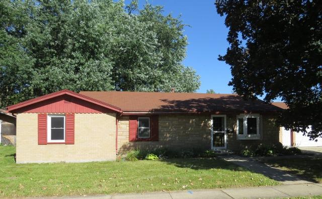 304 Cotton Ave., Dekalb, IL 60115