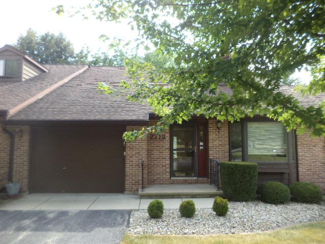 2719 Greenwood Acres Dr., Dekalb, IL 60115