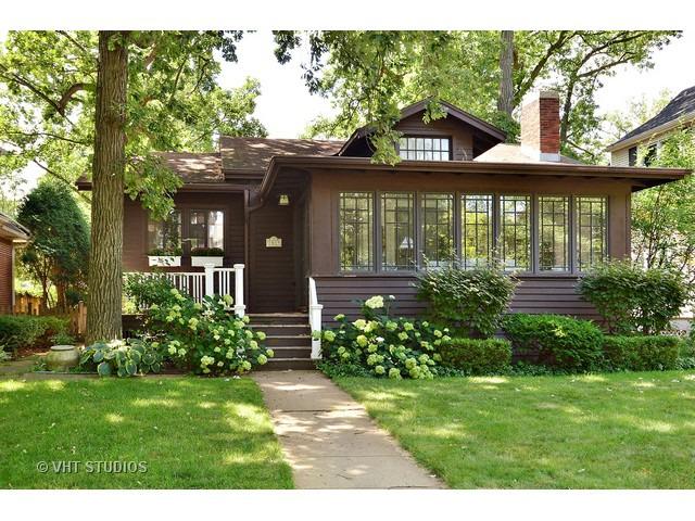 1009 Oakwood Ave., Wilmette, IL 60091