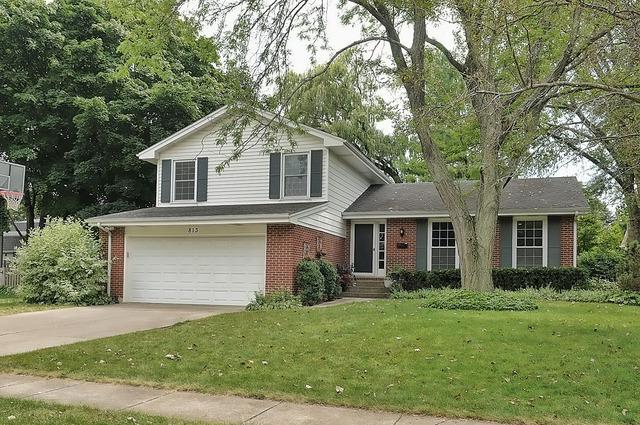 813 Pembrooke Rd., Libertyville, IL 60048