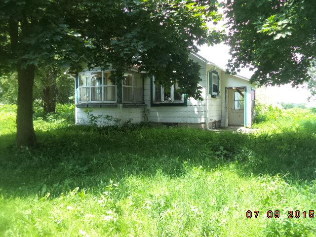 26340 Esmond Rd., Esmond, IL 60129