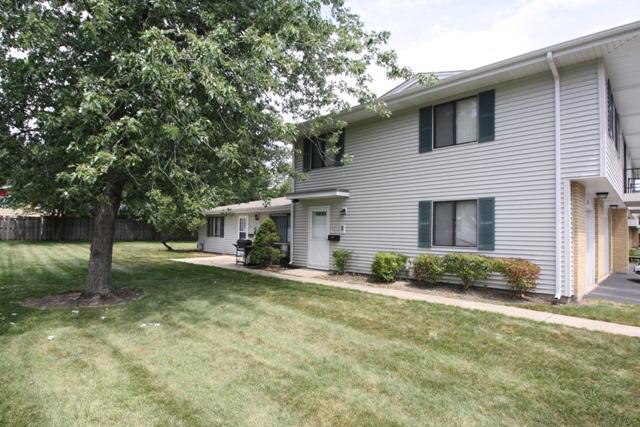 1126 Quanset Ct., Schaumburg, IL 60194