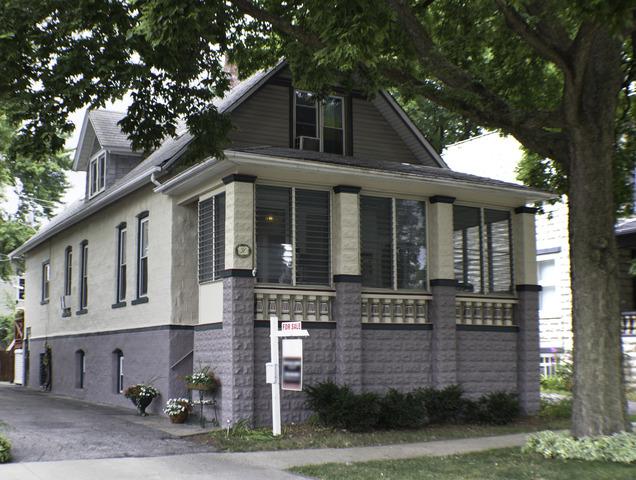 30 N Waiola Ave., La Grange, IL 60525