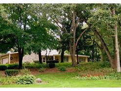 12272 N Ledges Dr., Roscoe, IL 61073