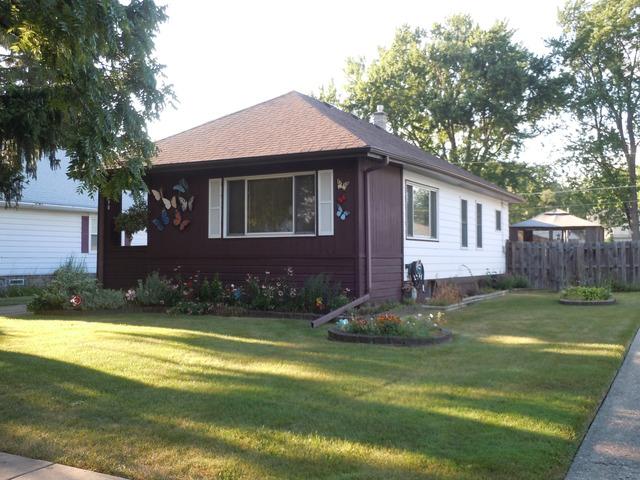 1098 Walter Ave., Des Plaines, IL 60016