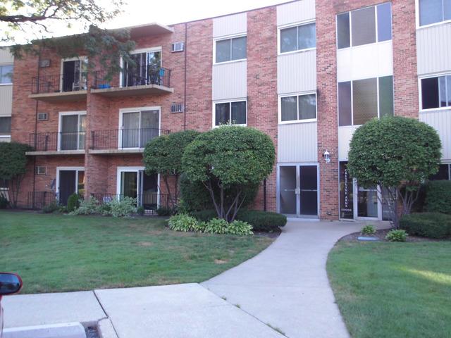 9724 S Karlov Ave. #307, Oak Lawn, IL 60453