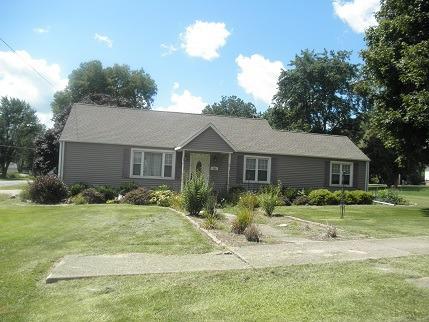 402 N Hickory St., Wenona, IL 61377