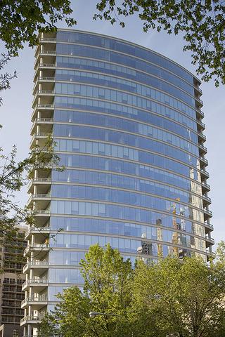 30 W Oak St. #5E, Chicago, IL 60610
