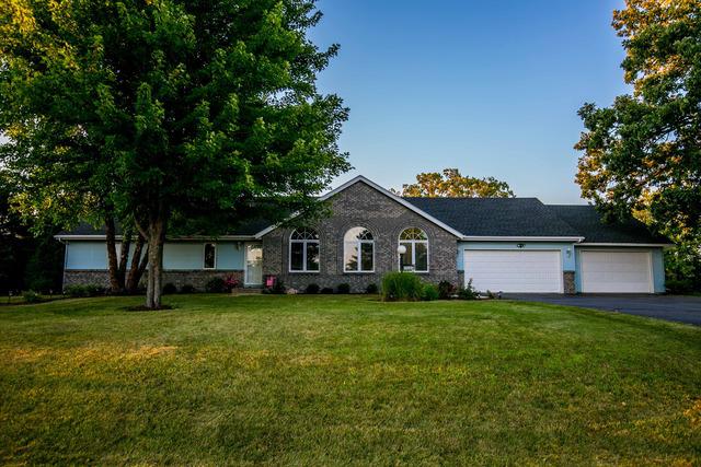 7965 Cricklewood Dr., Roscoe, IL 61073