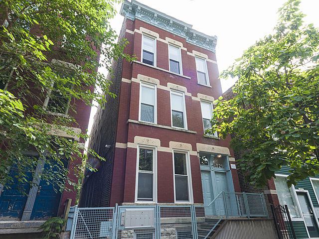 1729 W Erie St. #3R, Chicago, IL 60622