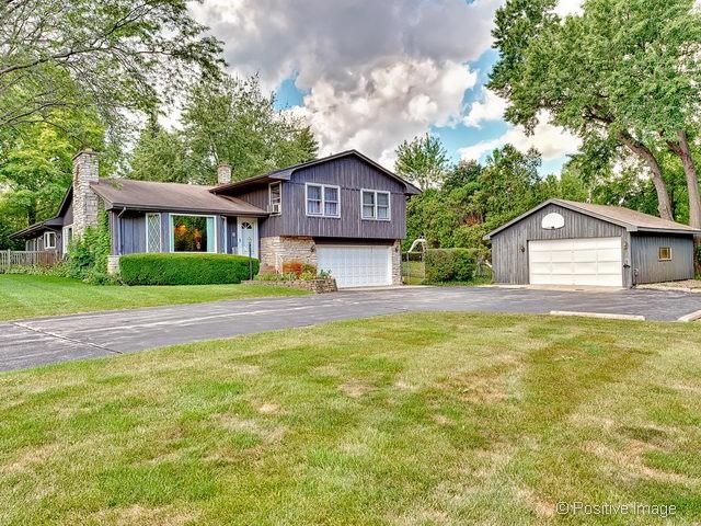 6130 S Elm St., Burr Ridge, IL 60527