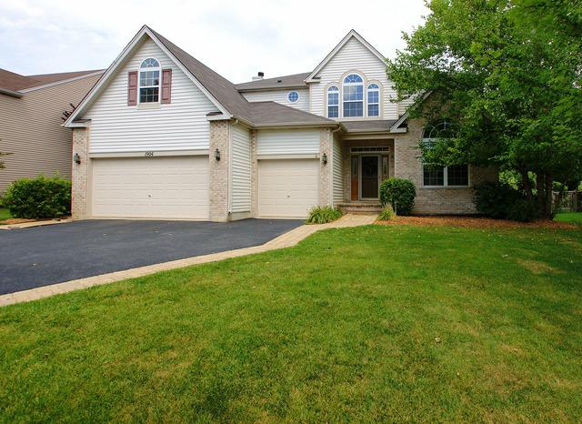 1904 Apple Valley Dr., Wauconda, IL 60084