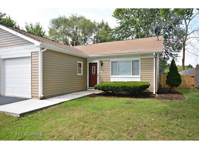 785 Clearwood Ct., Aurora, IL 60504