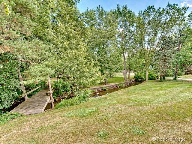6130 S Elm St., Burr Ridge, IL 60527