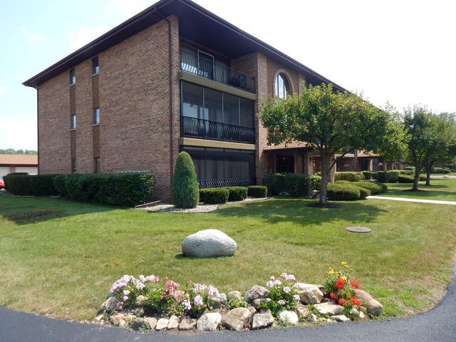 11113 Heritage Dr. #1D, Palos Hills, IL 60465