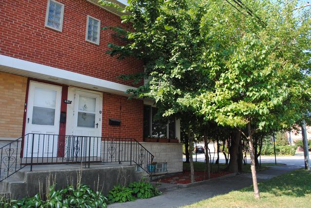 4921 Davis St. #A, Skokie, IL 60077