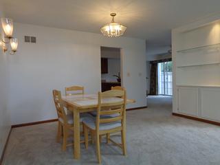 400 Bentley Pl., Buffalo Grove, IL 60089