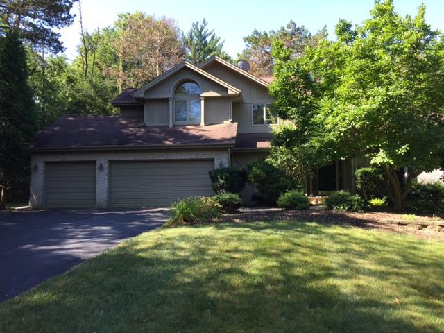 9018 Sheringham Dr., Roscoe, IL 61073