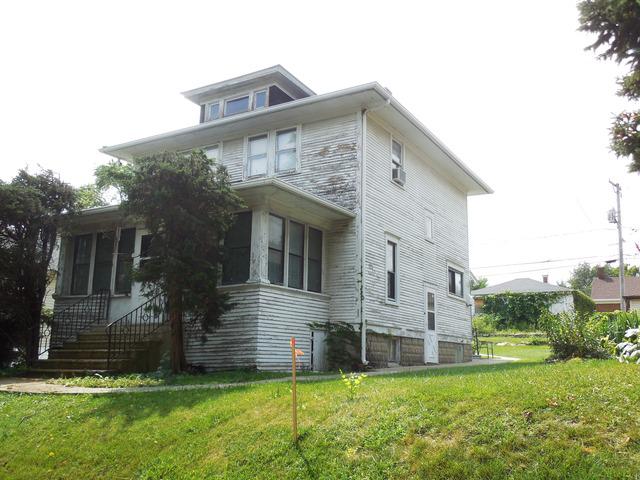 817 N Wilcox St., Joliet, IL 60435