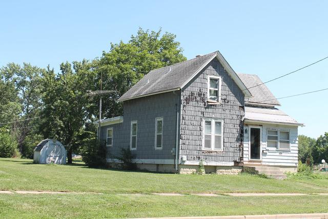 1134 5th St., Aurora, IL 60505