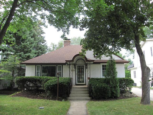 252 Gage Rd., Riverside, IL 60546
