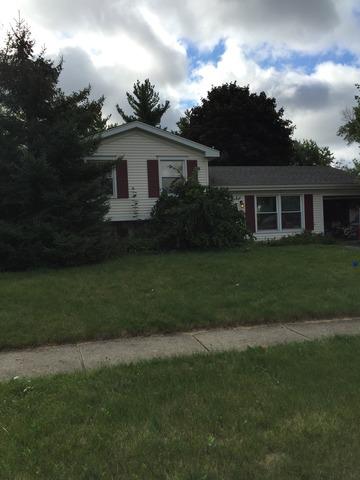 112 Delaware Dr., Bolingbrook, IL 60440