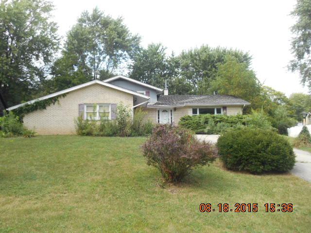 441 Meadow Ave., Frankfort, IL 60423