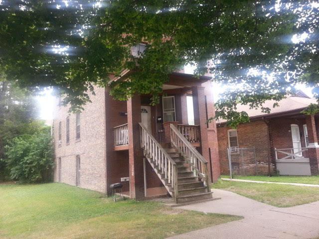 11805 S Peoria St., Chicago, IL 60643