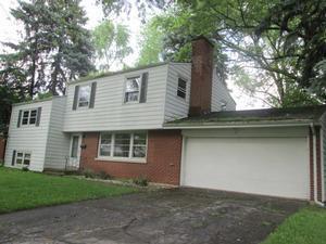 18327 Aberdeen St., Homewood, IL 60430