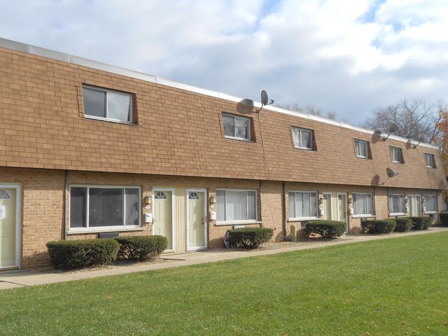 845 Richard St. #F, Aurora, IL 60506