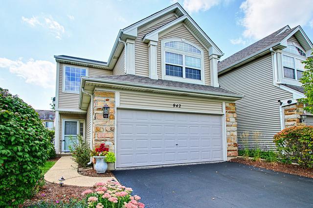 942 Mesa Dr., Lake In The Hills, IL 60156